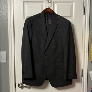 46R Hart Schaffner and Marx Gold Trumpeter